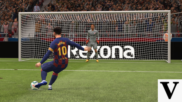 Ejecutando penales a lo Panenka en los videojuegos FIFA